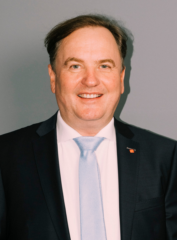 Mag. Bernd Hinteregger